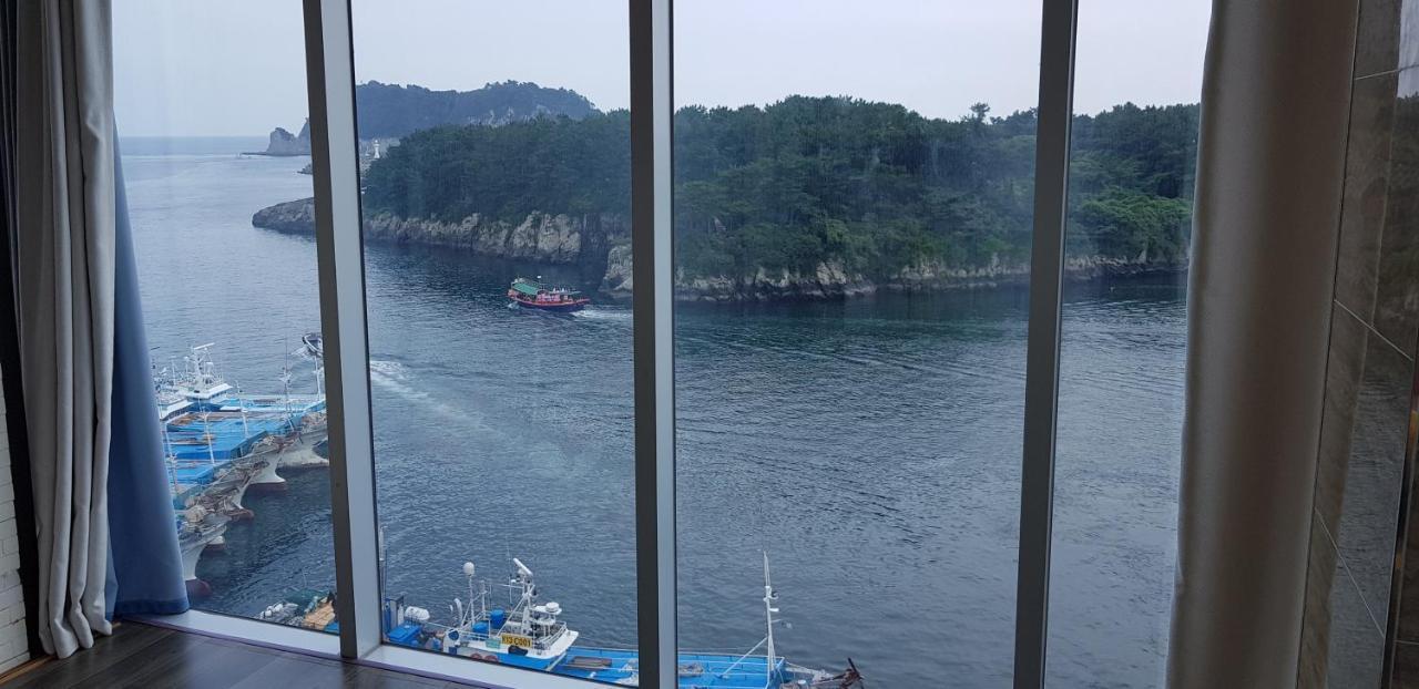 Seom Story Pension Seogwipo Exterior foto